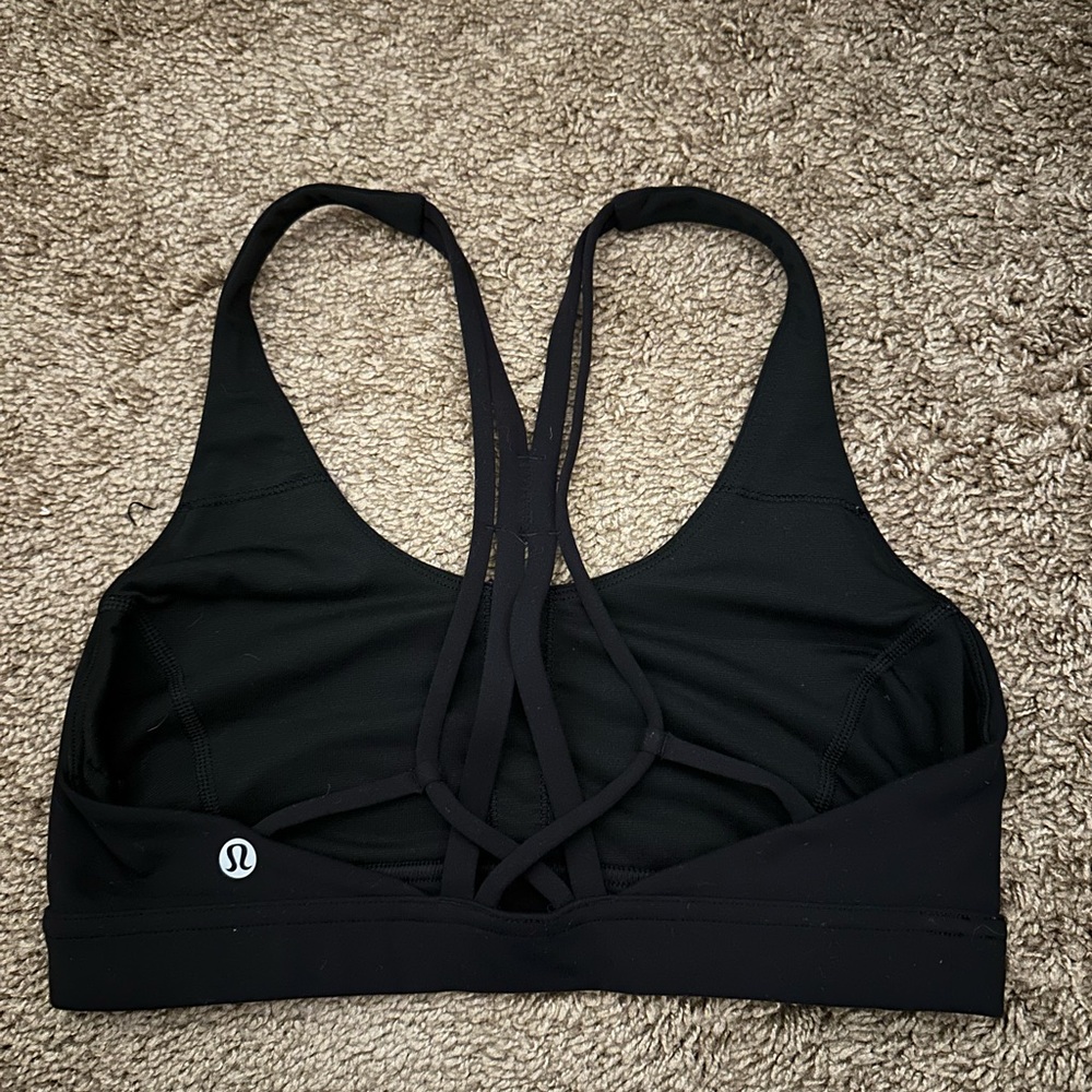 Lululemon sport bra